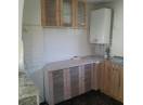 PF. Inchiriez ap. cu 3 camere la curte,str,Oasului Fundatura, etaj 1, dec, finisat si utilat, loc de parcare. s